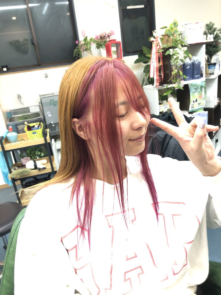 インナーカラー,フォーエイト,アミカ,AMIKA,エンちゃん,ENN,カット,ヘアカラー,パーマ,2ブロック,縮毛矯正,刈り上げ,ワックス,グリース,バリカン,顔そり,フェードカット, 男子,シェービング,臭い,におい,脱臭ヘッドスパ,肩こり,首コリ,頭こり,アシメ,ショート,リラクゼーション, 気持ちいいヘッドスパ,癒しのヘッドスパ,,fasinatulu,ファシナトゥール,ふぁしなとぅーる,美容室,美容院,理容室,理容院,散髪屋,栂,光明池,和泉中央,泉ヶ丘,深井,中百舌鳥, 堺市,堺市南区,原山台,泉北,